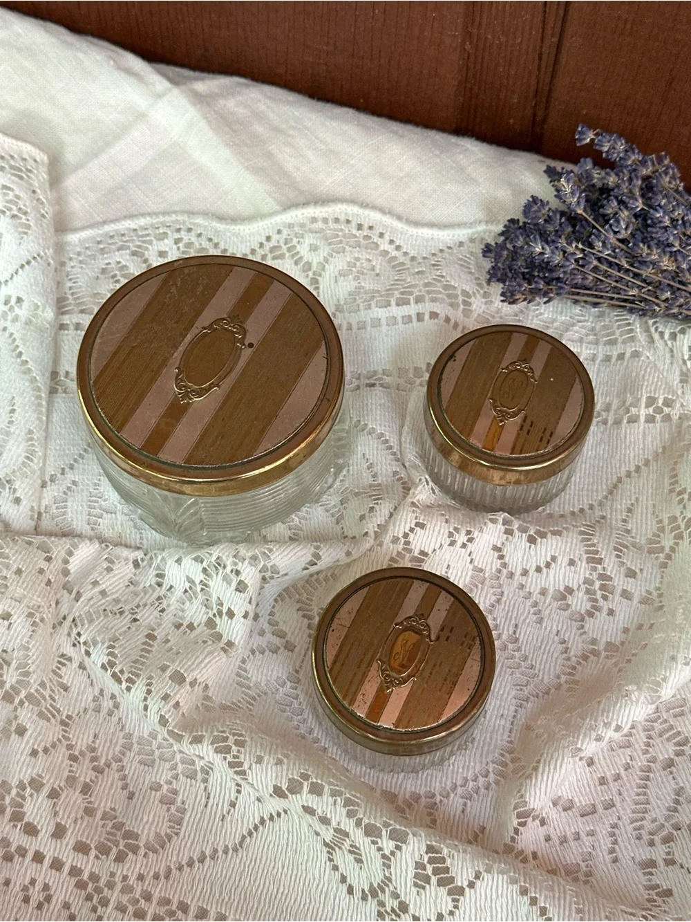 3-Piece Ribbed Clear Glass Vanity Powder Jar Set w/ Gold Tone Metal Lids